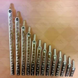 DHS Plate 3 to 20 Holes Lot of 13 Pcs Plates With Leg Screws – surgivalley (SV-10-1479)
