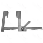 Cooley Sternal Retractor – adult 200mm spread